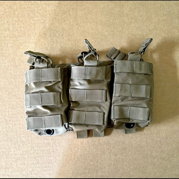 TAG MOLLE Shingle 6-Mag Pouch - Picture 2 of 5